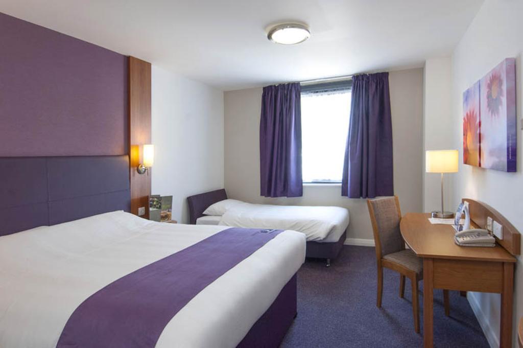 Premier Inn Newcastle - Metro Centre Gateshead Phòng bức ảnh