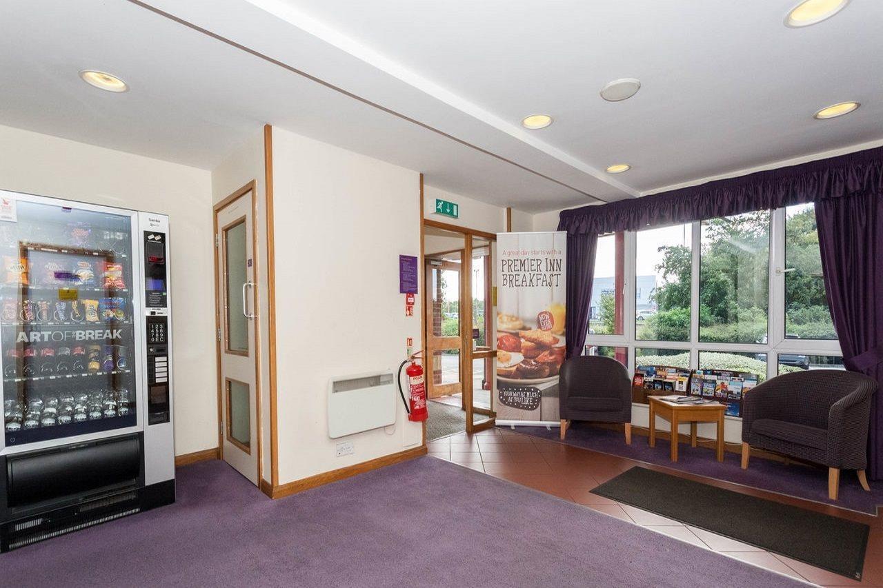 Premier Inn Newcastle - Metro Centre Gateshead Ngoại thất bức ảnh