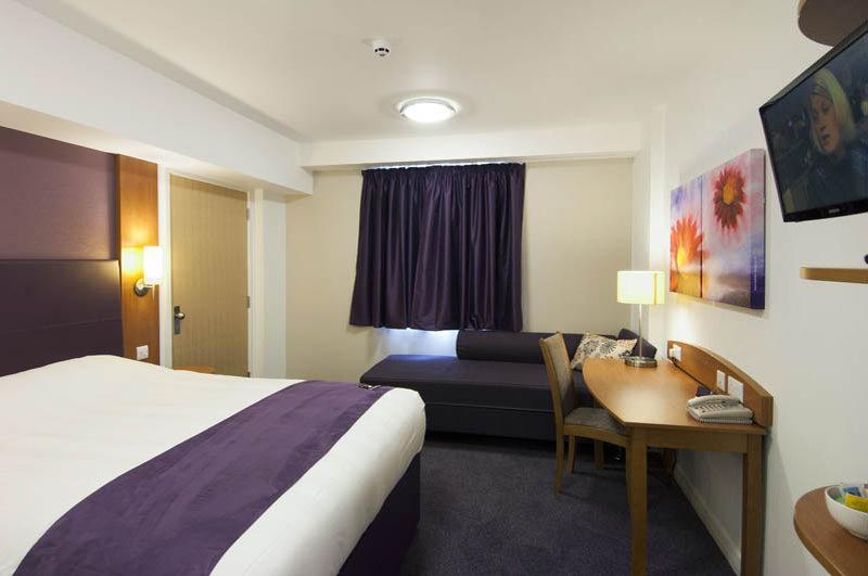 Premier Inn Newcastle - Metro Centre Gateshead Ngoại thất bức ảnh